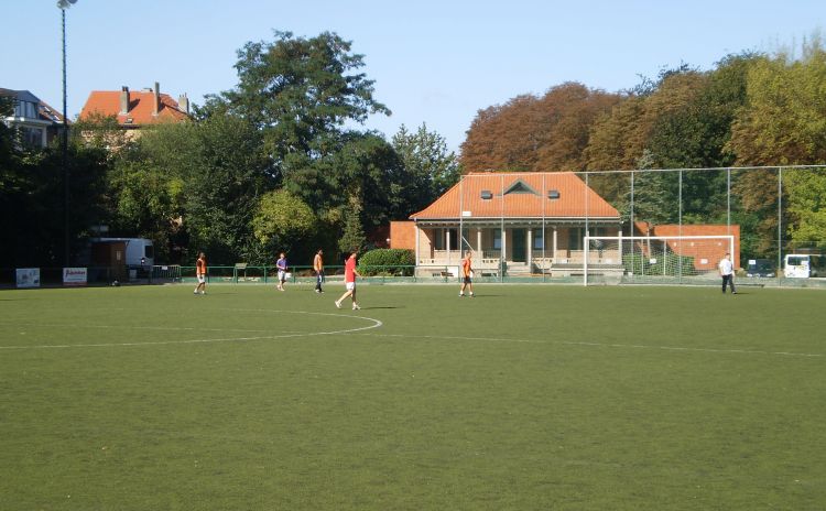 FC Kosova Schaerbeek field Chazal stadium